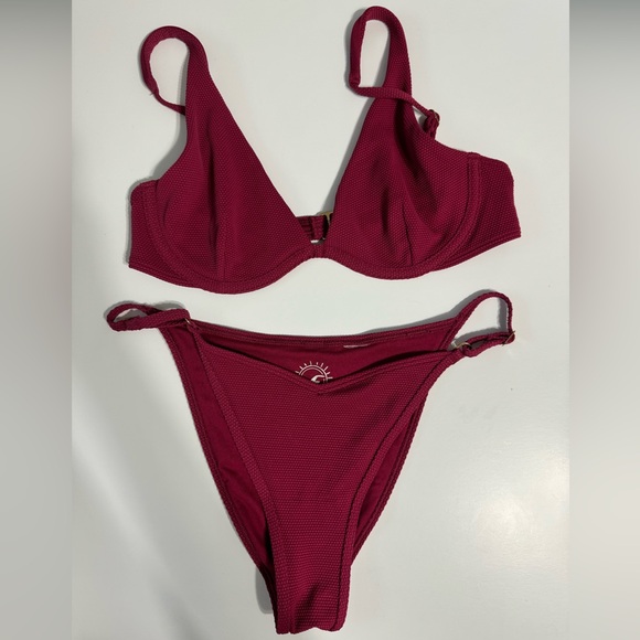 Hollister bikini set - Picture 3 of 5